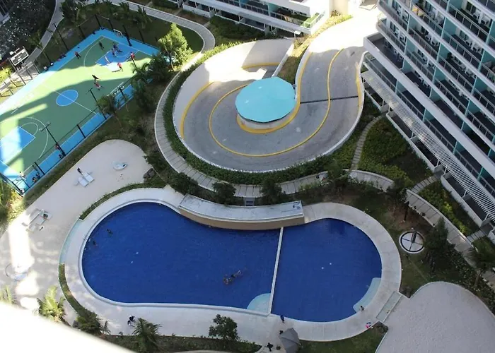 Azure A8 Near Sm Mall/airport +free Wifi * Manila