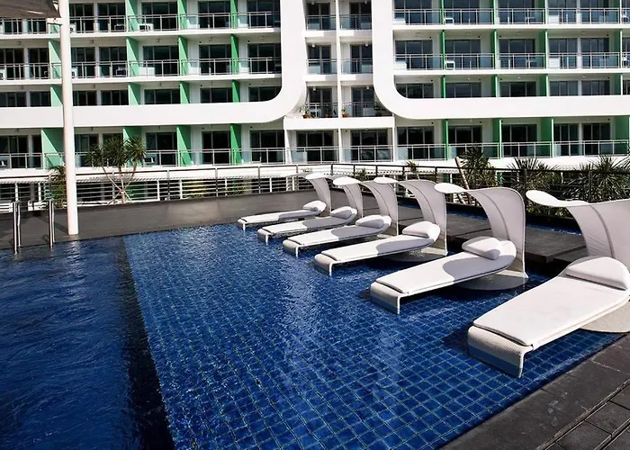 Azure A8 Near Sm Mall/airport +free Wifi Apartamento Manila